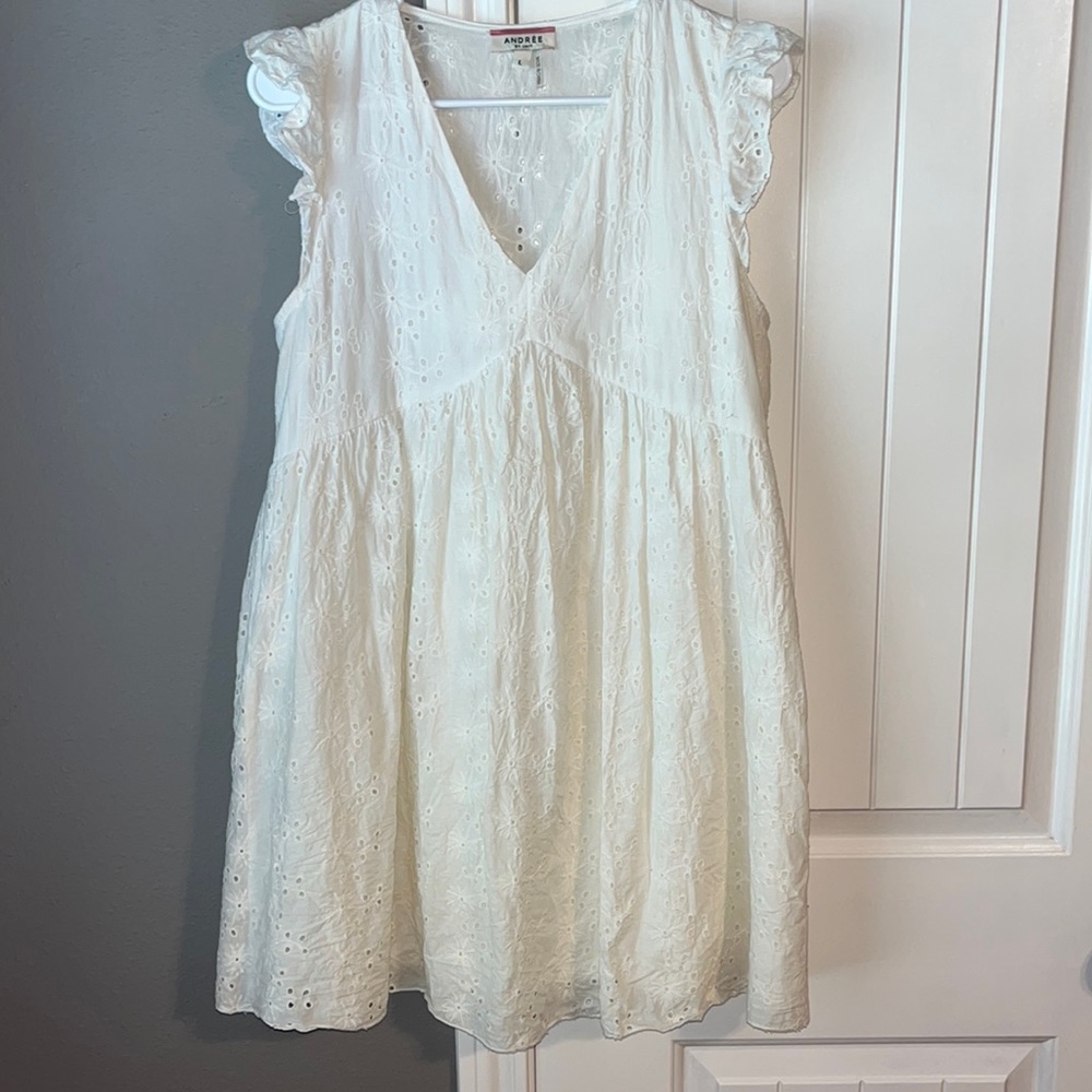 women’s white dress with detail